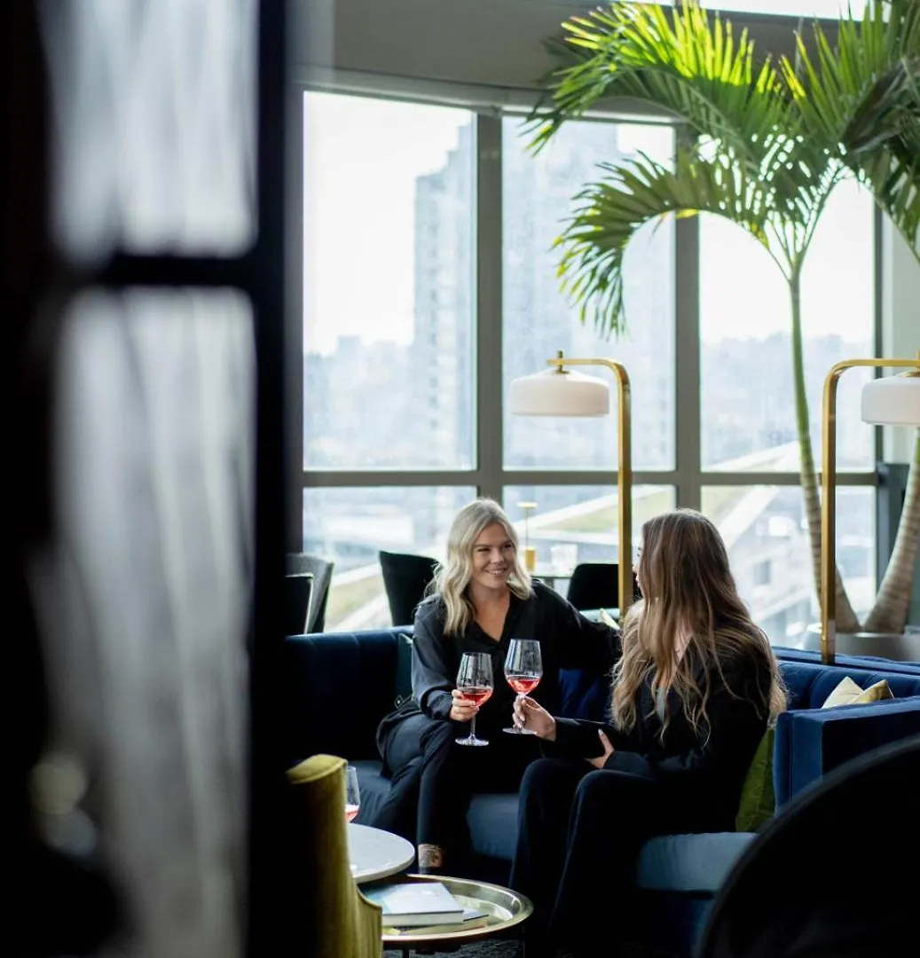 The Parker Hotel And Rooftop Vancouver