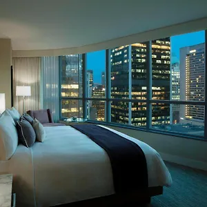 Marriott Pinnacle Downtown Hotel